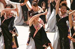 20030823artwave-055.jpg